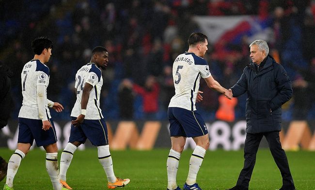 [中超]刘洋快攻横传门前 卡扎伊什维利包抄铲射得手